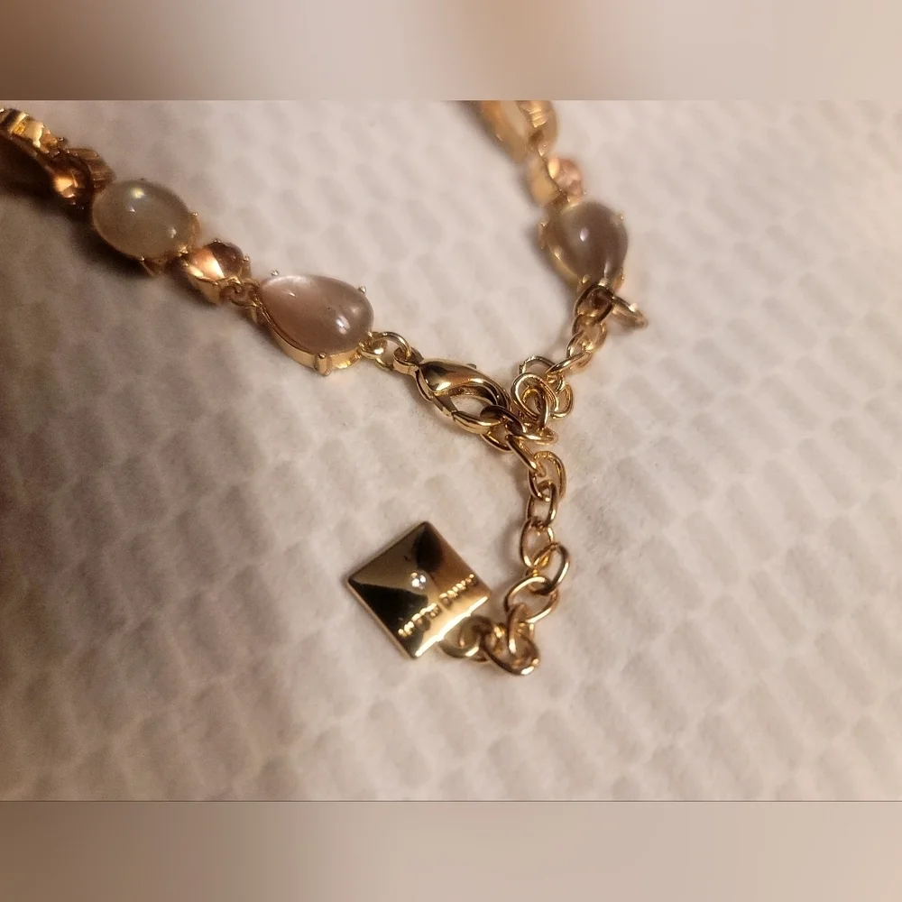 🤩😍❤️Anne Klein Gold Smoky Pastel Cat eye Look Beaded Necklace